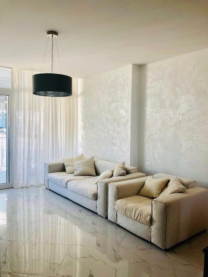 Tg Apartment Sea View باتومي المظهر الخارجي الصورة