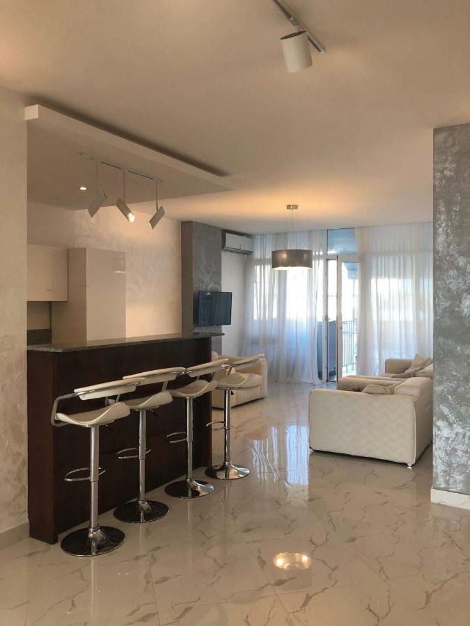 Tg Apartment Sea View باتومي المظهر الخارجي الصورة